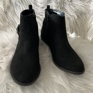 Black ankle booties